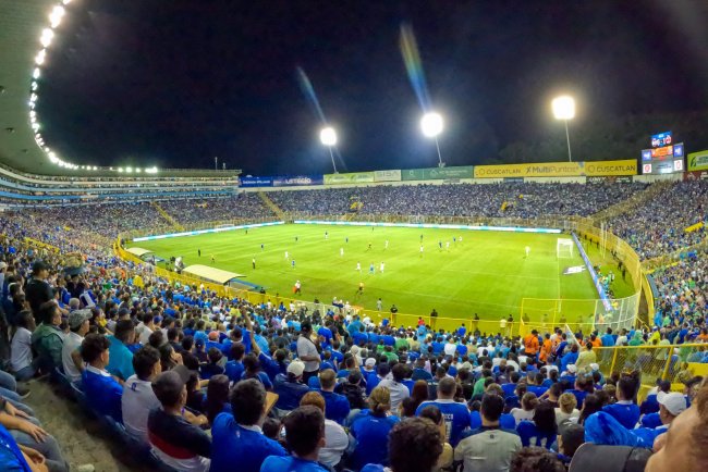La Selecta sí jugará en el Cuscatlán