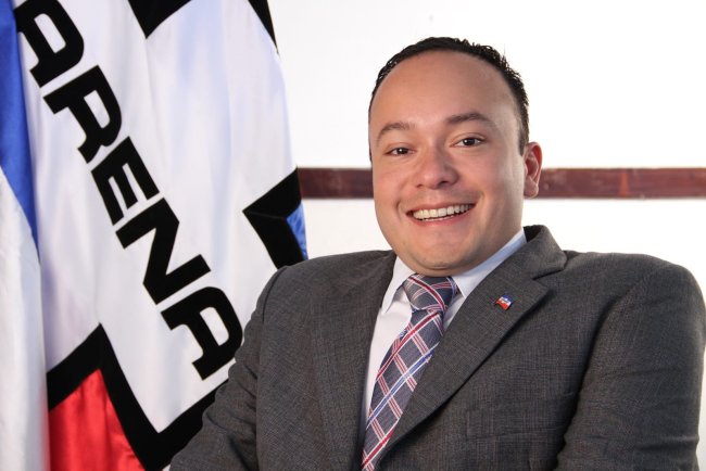 FGR demanda a exdiputado de ARENA por presunto enriquecimiento ilícito